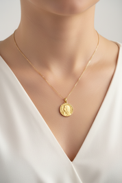 Medalla de la Virgen y Rosa Mosqueta