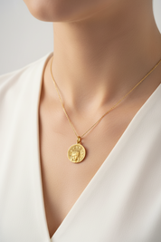 Medalla de la Virgen Coronada